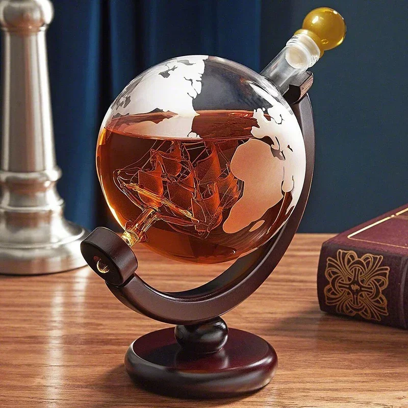 Decanter Globe Set - طقم ديكانتر على شكل كرة أرضية